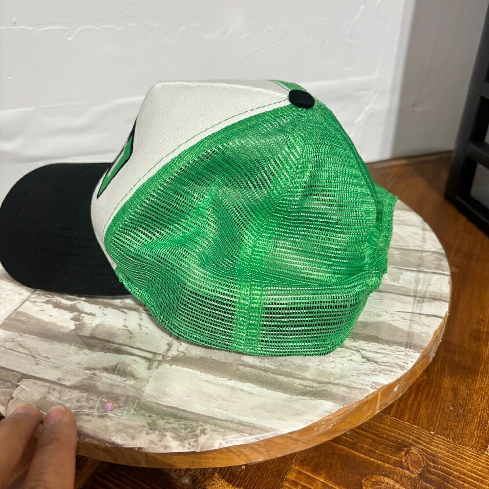 YETI Built For The Wild Trucker Hat Cap Green White Colorblock One‎ Size - Picture 3 of 9